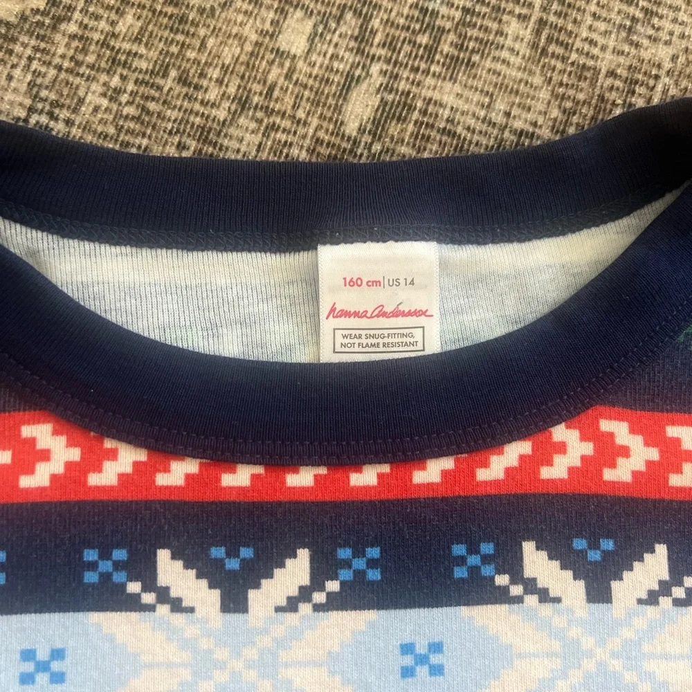 Hanna Andersson Scandi Snowflake Fairisle PJ Set 14